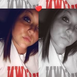 Meet your Posher, Leahia